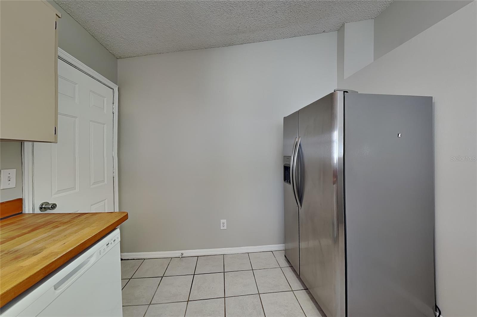 1603 Winter Green Blvd Property Photo 3