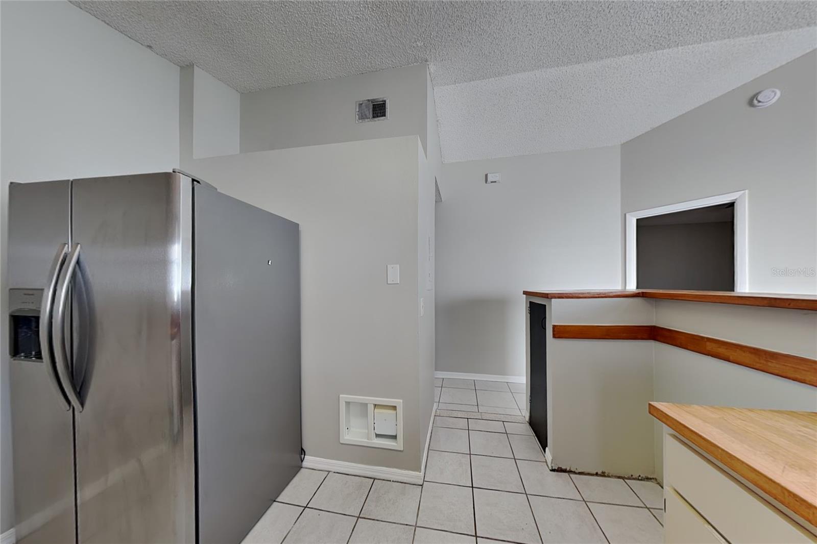 1603 Winter Green Blvd Property Photo 4