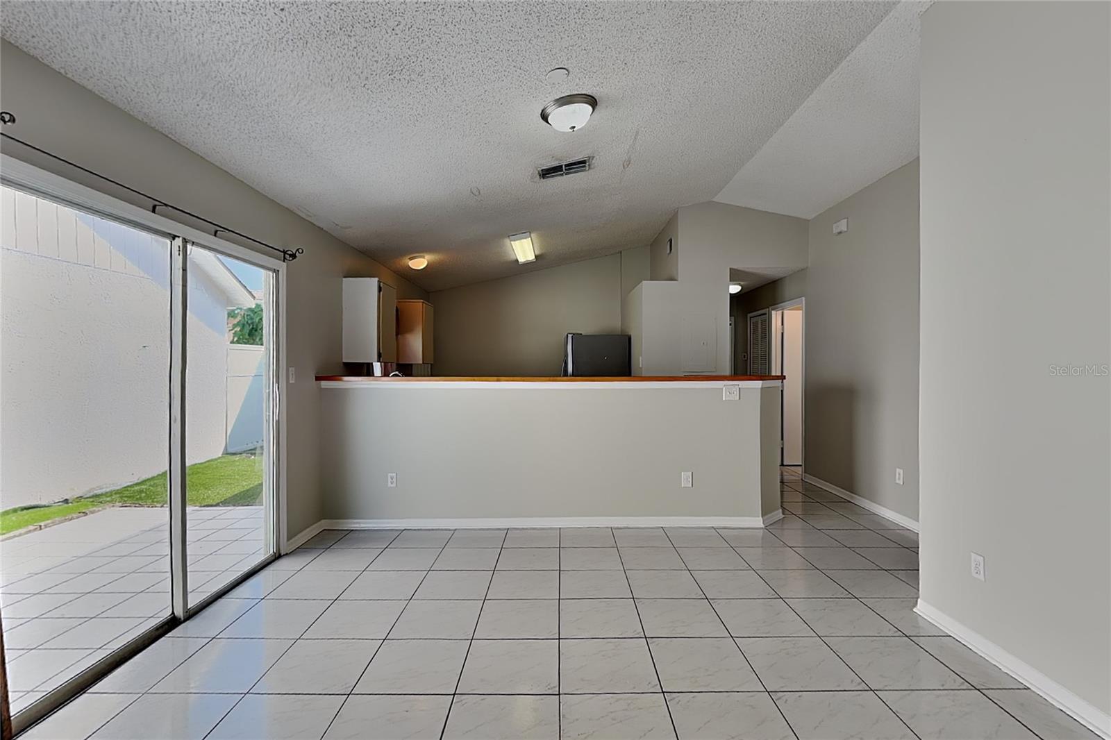 1603 Winter Green Blvd Property Photo 6