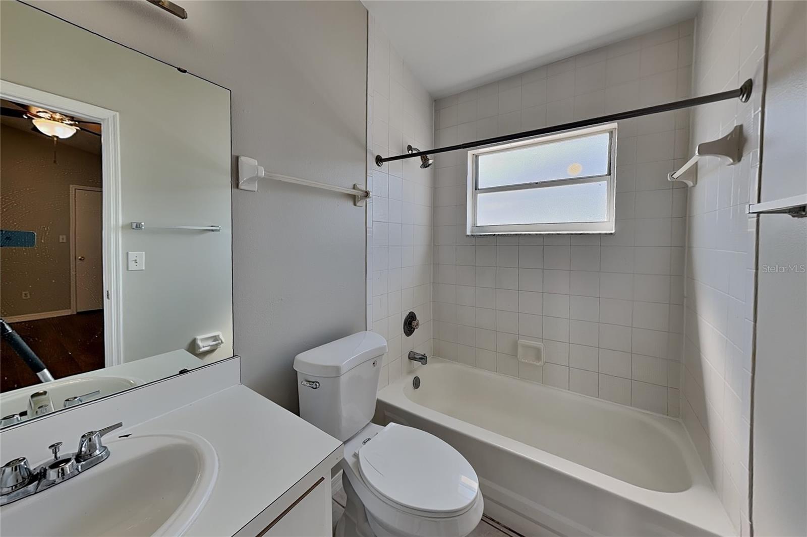 1603 Winter Green Blvd Property Photo 10