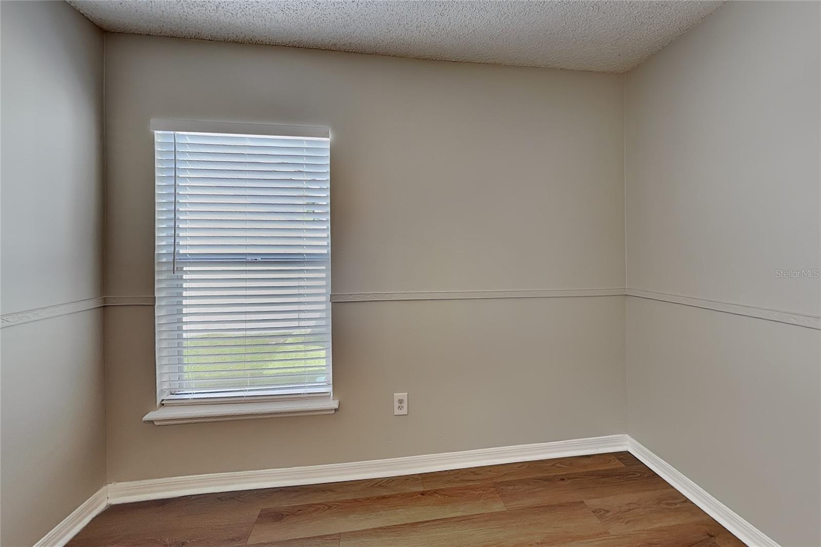 1603 Winter Green Blvd Property Photo 13
