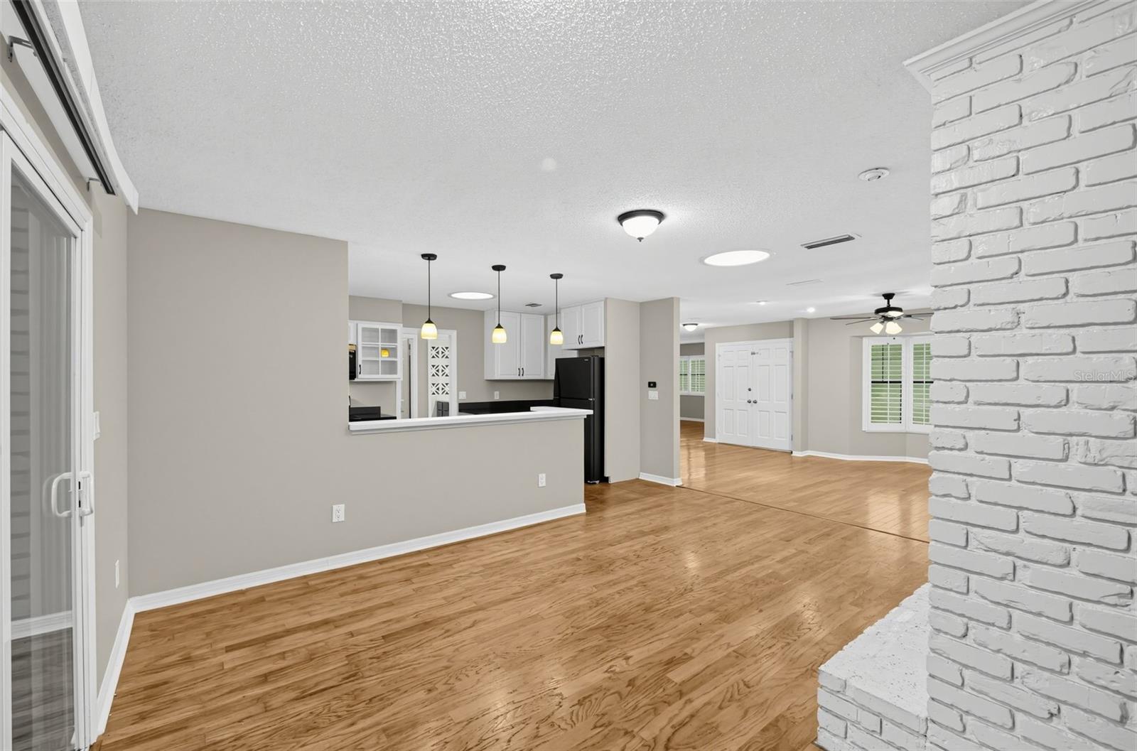 1641 Stanley St Property Photo 10