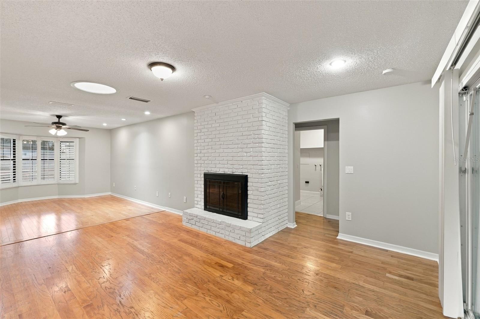 1641 Stanley St Property Photo 16