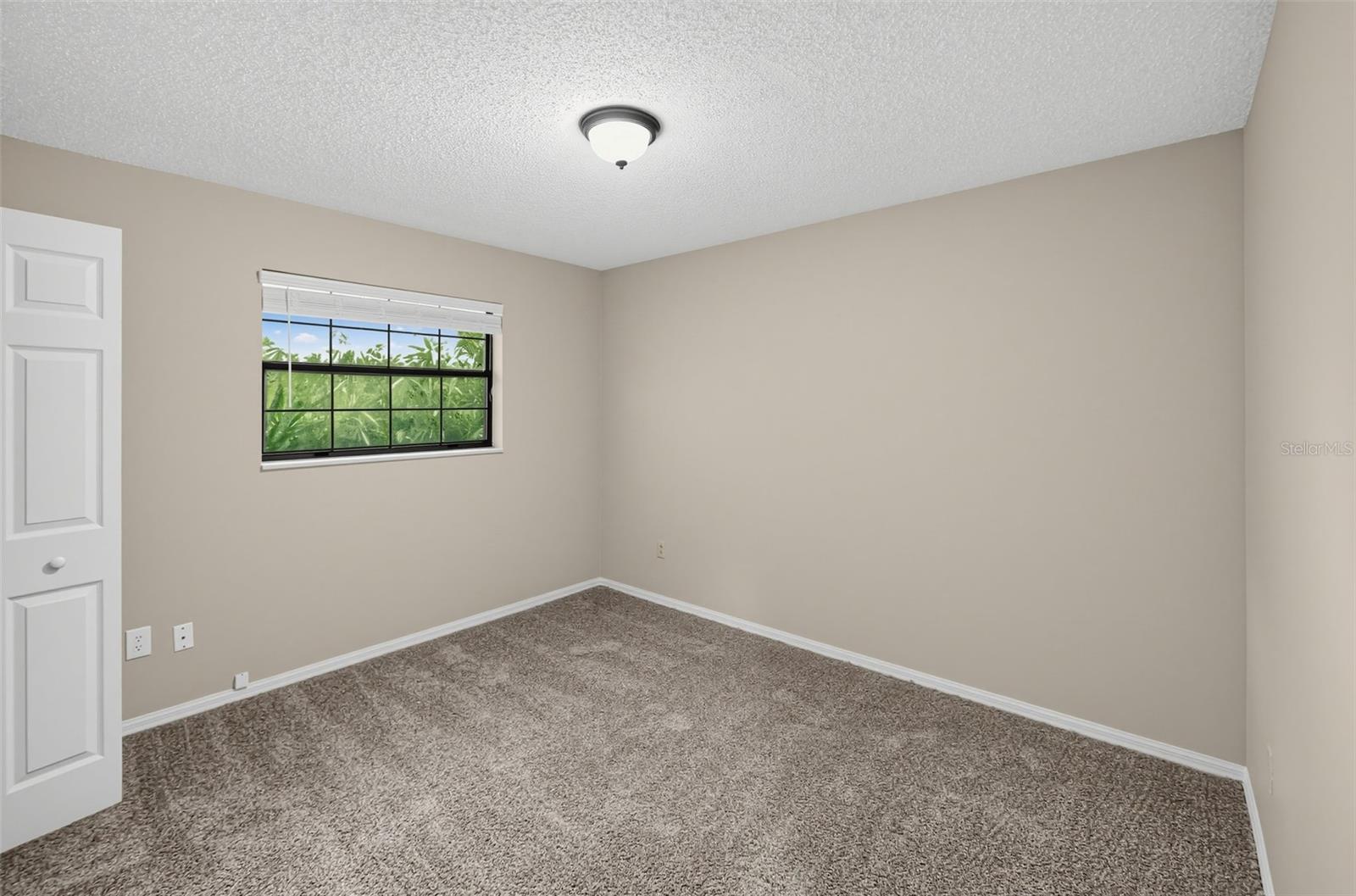 1641 Stanley St Property Photo 28