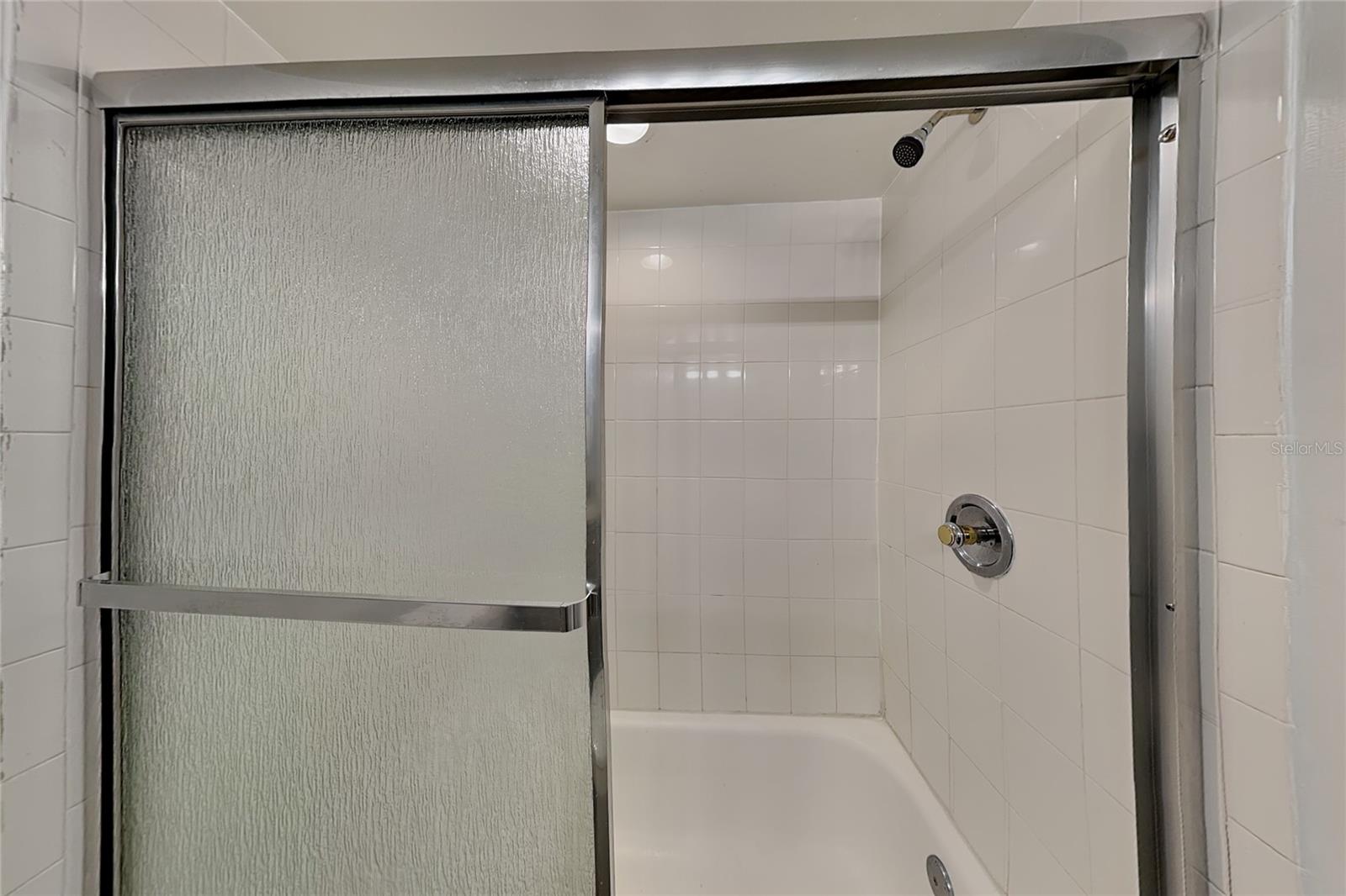 310 Cherokee Ct #b Property Photo 16