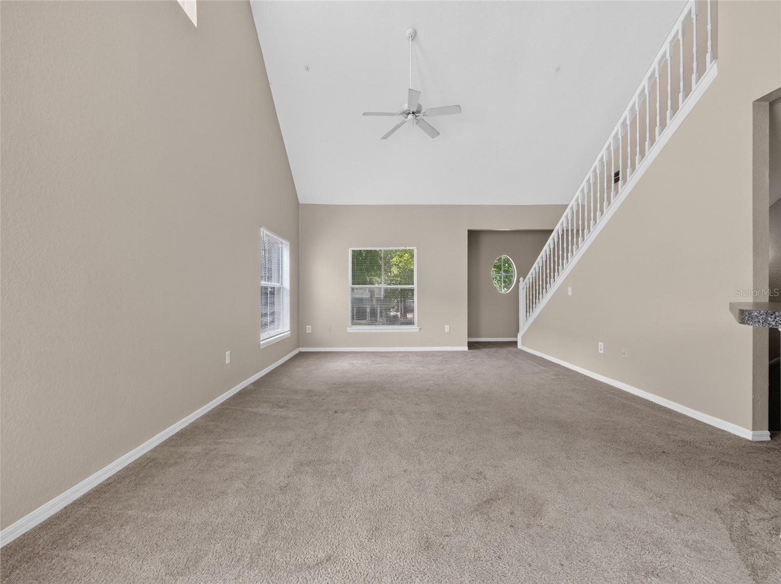 5961 Westgate Dr #2027 Property Photo 8