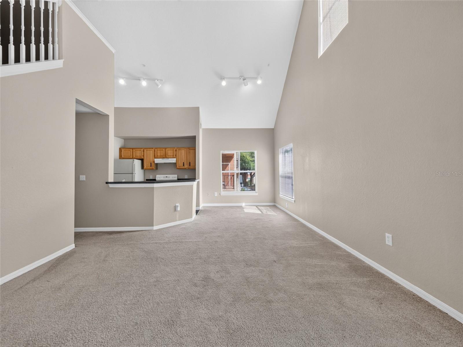 5961 Westgate Dr #2027 Property Photo 10