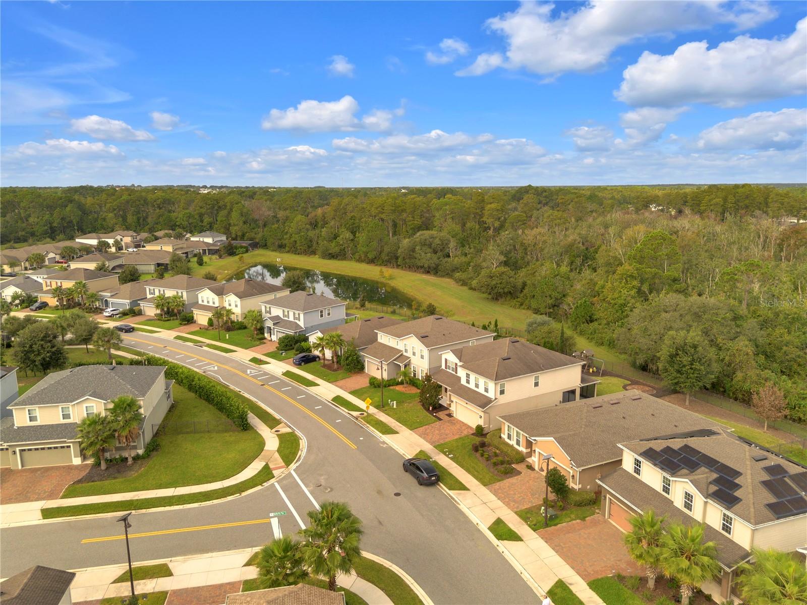 17104 Goldcrest Loop Property Photo 3