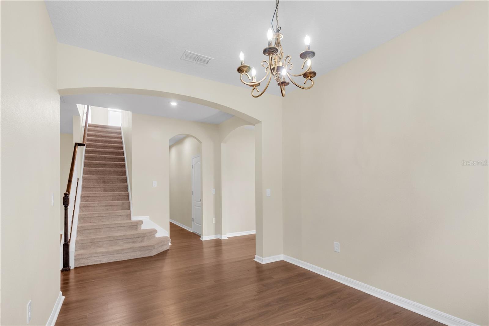 17104 Goldcrest Loop Property Photo 11