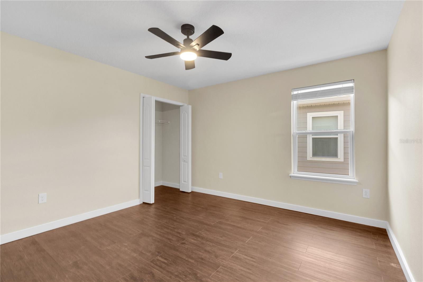 17104 Goldcrest Loop Property Photo 34