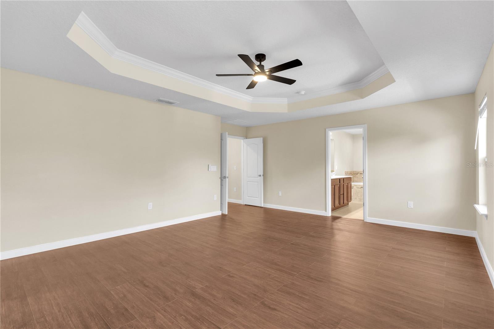 17104 Goldcrest Loop Property Photo 38