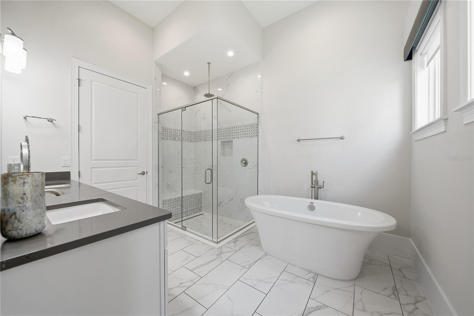 1051 Jack Nicklaus Ct Property Photo 10
