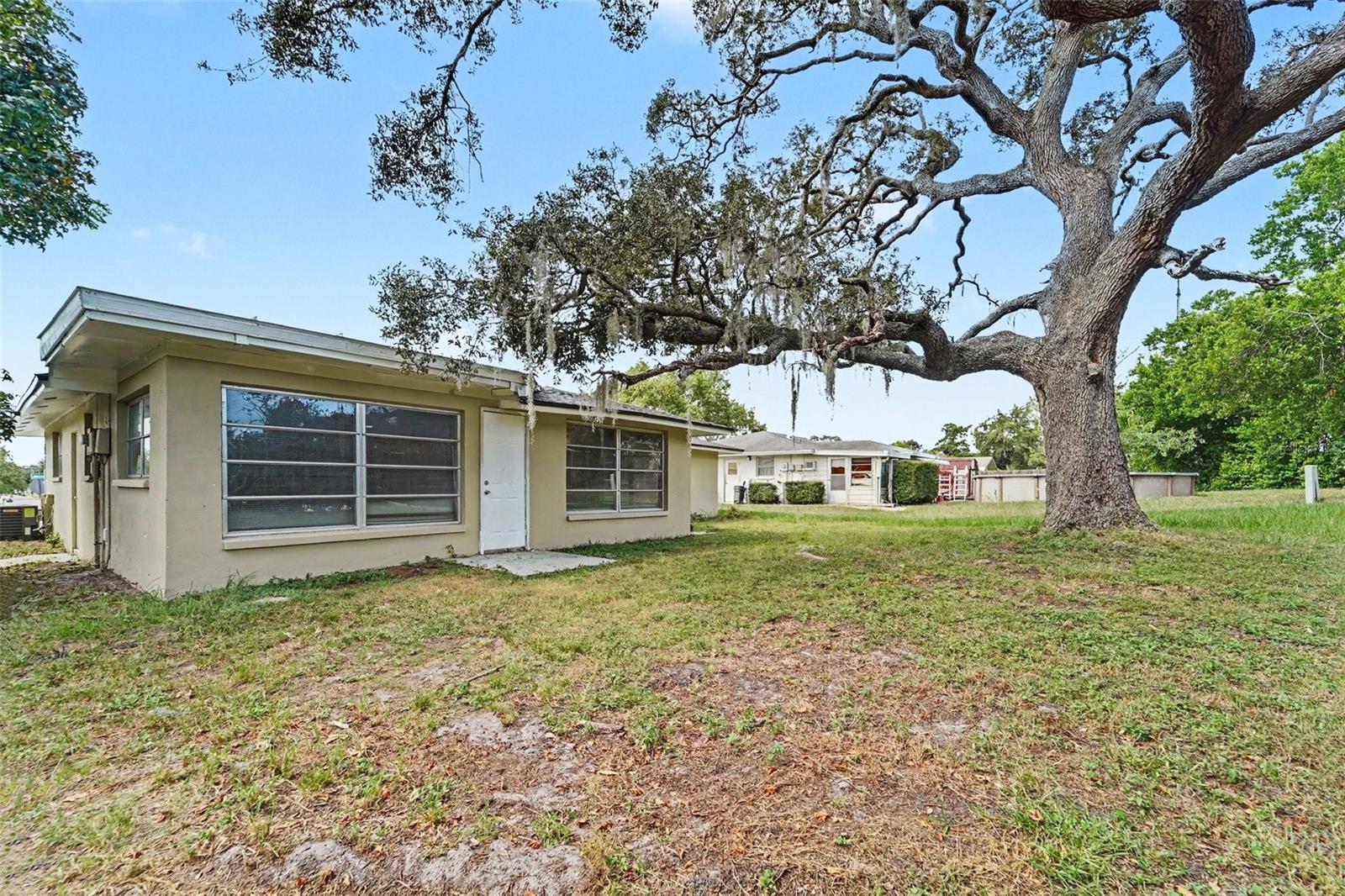 10632 Laburnum Dr Property Photo 17