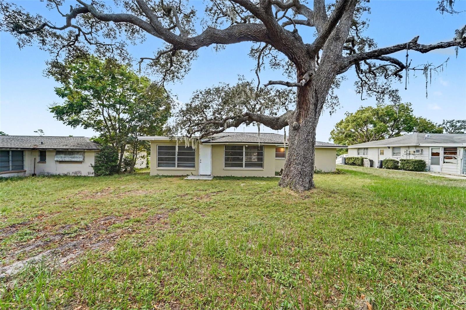 10632 Laburnum Dr Property Photo 18
