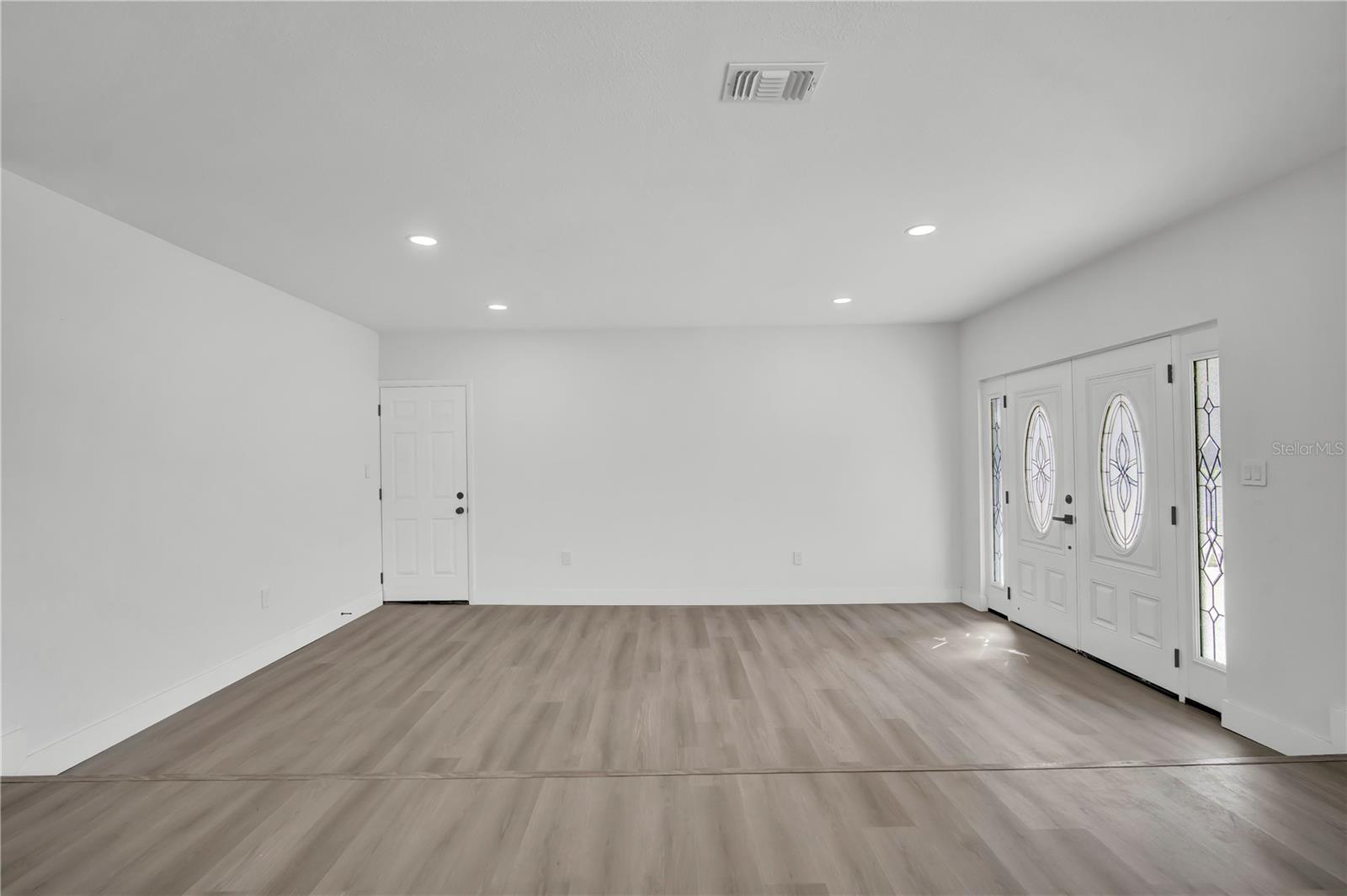 4665 Piedmont Ct Property Photo 9