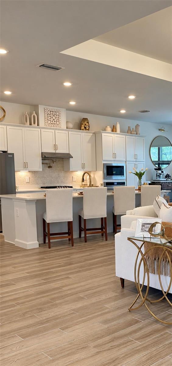 4933 Coastal Days Ln Property Photo 5