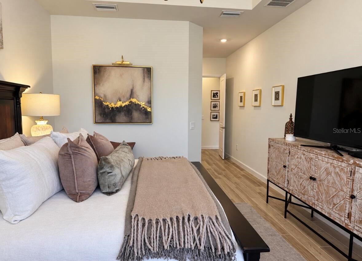 4933 Coastal Days Ln Property Photo 18