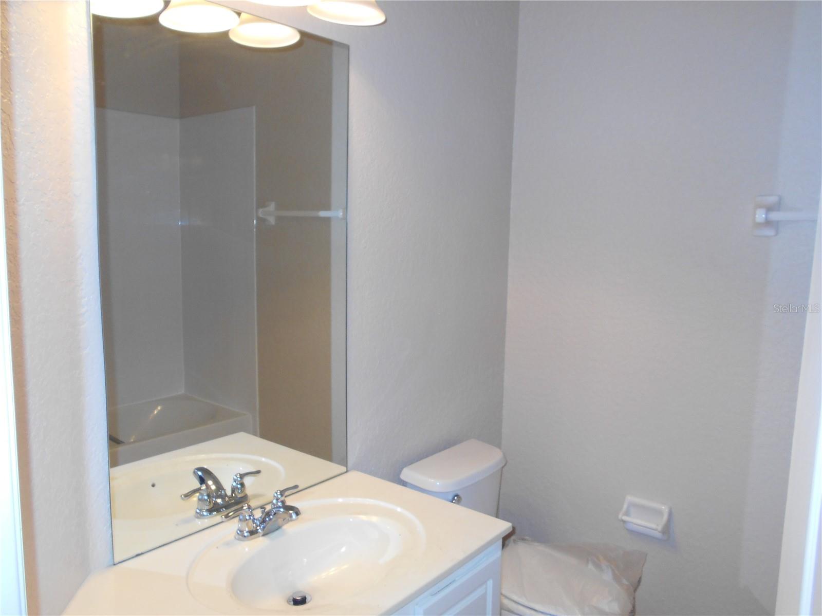 5018 Maxon Ter Property Photo 12