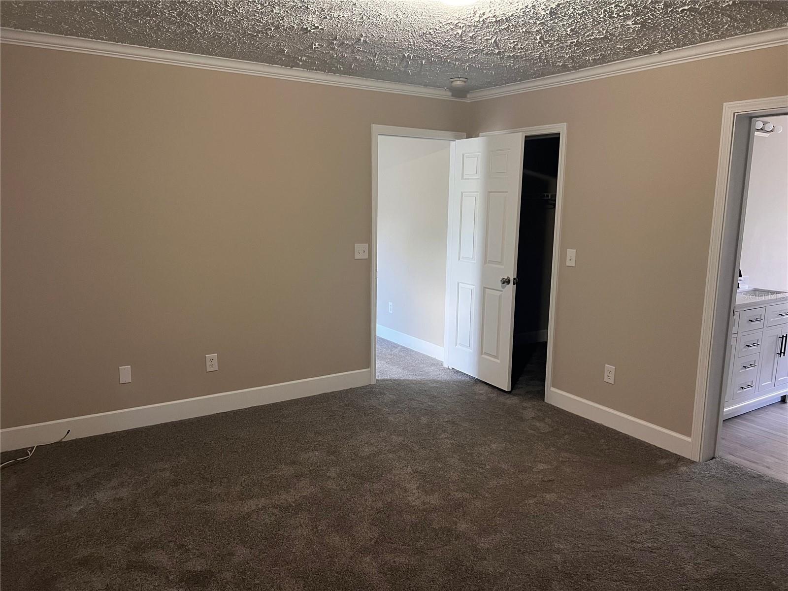 3794 Pioneer Trails Blvd E Property Photo 17