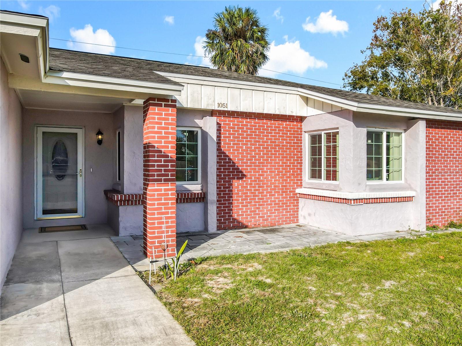 1051 Alameda Dr Property Photo 4