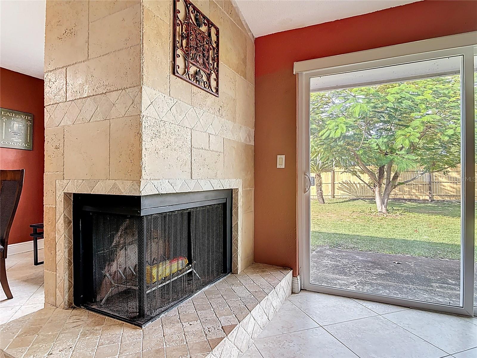 1051 Alameda Dr Property Photo 12