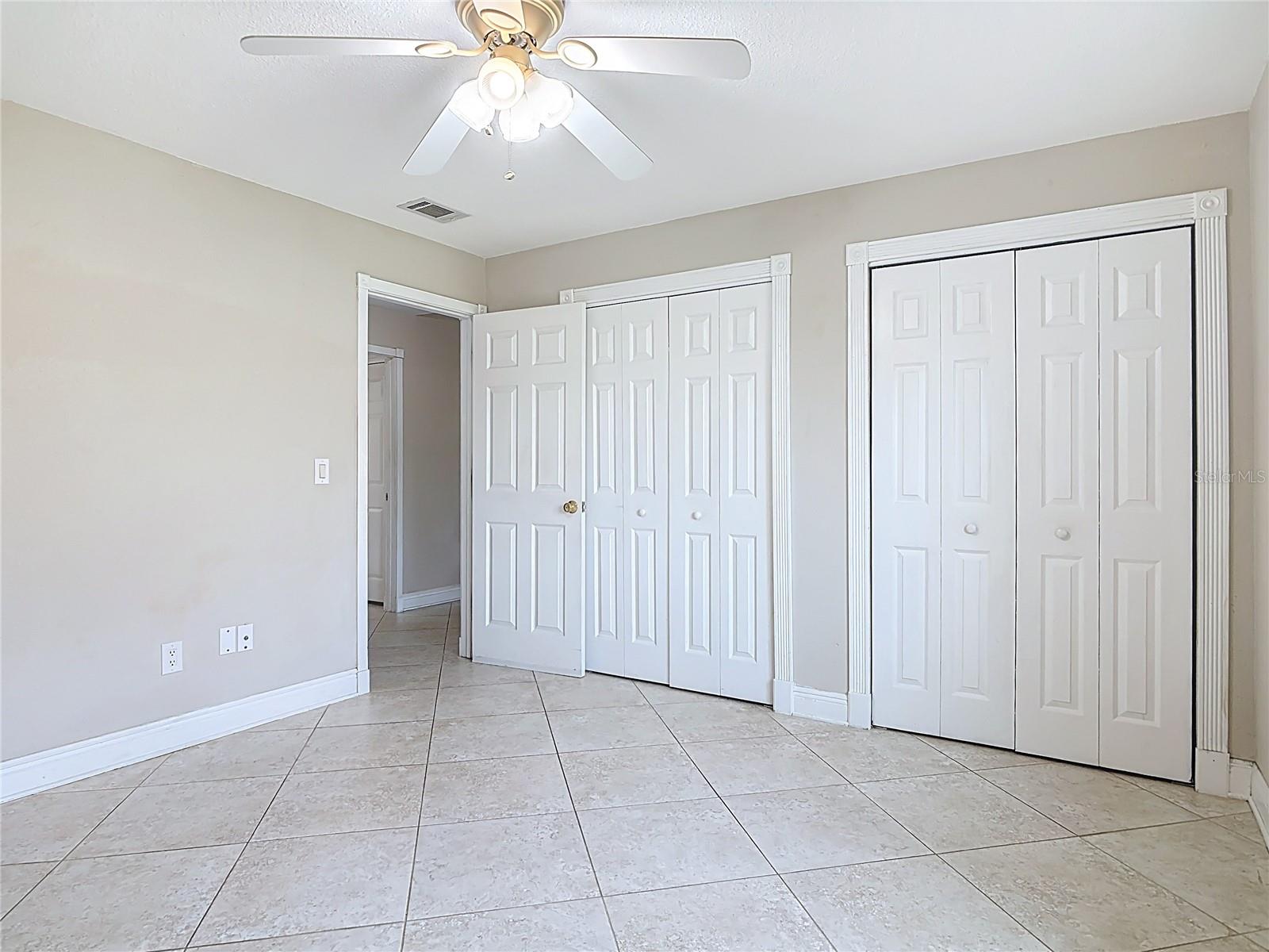 1051 Alameda Dr Property Photo 24