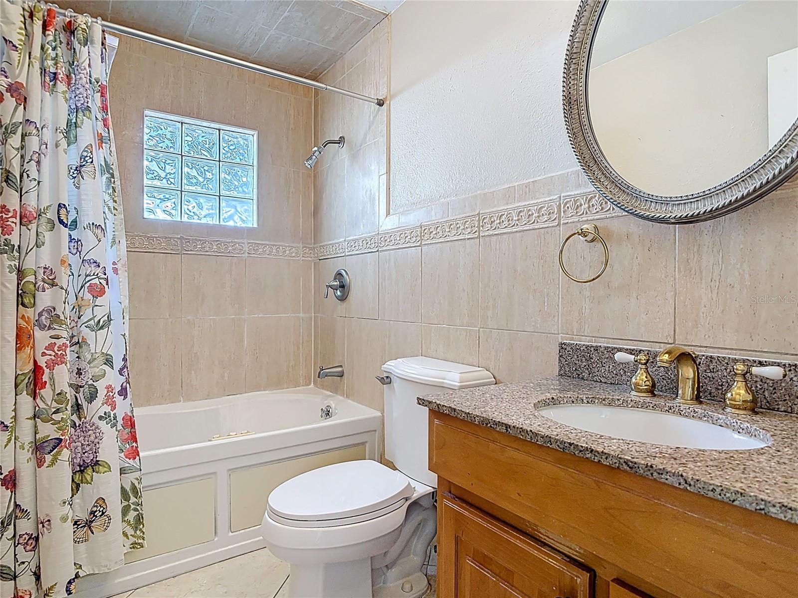 1051 Alameda Dr Property Photo 26
