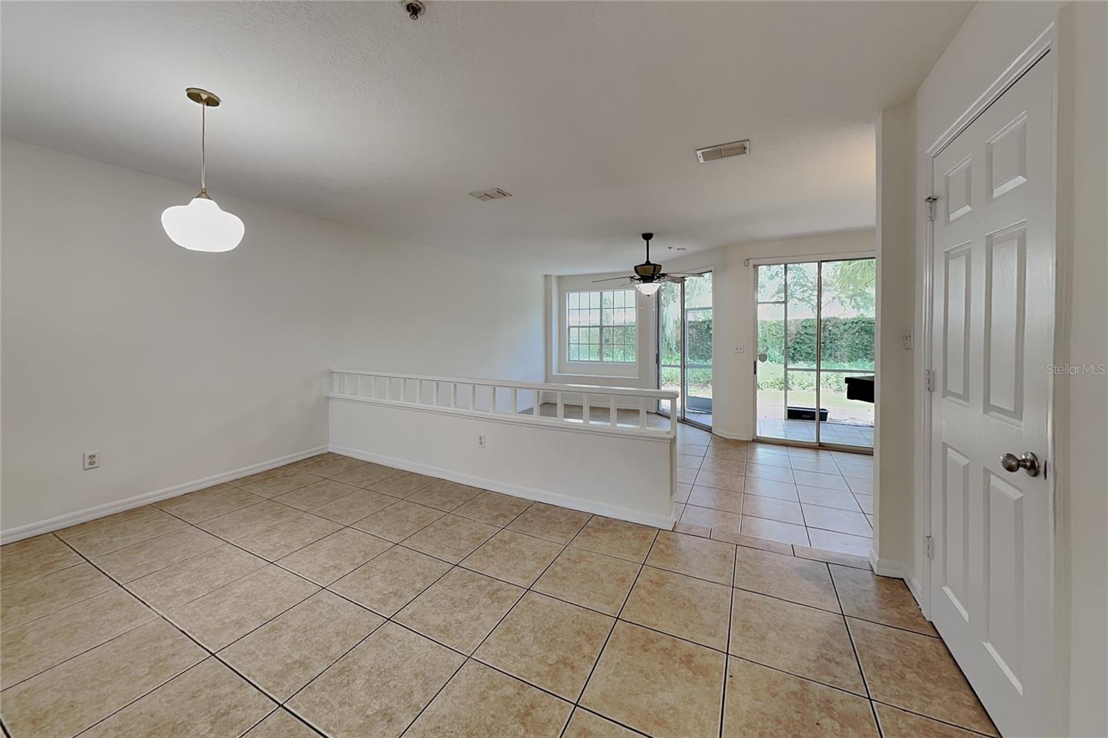 685 Scarlet Oak Cir #109 Property Photo 6
