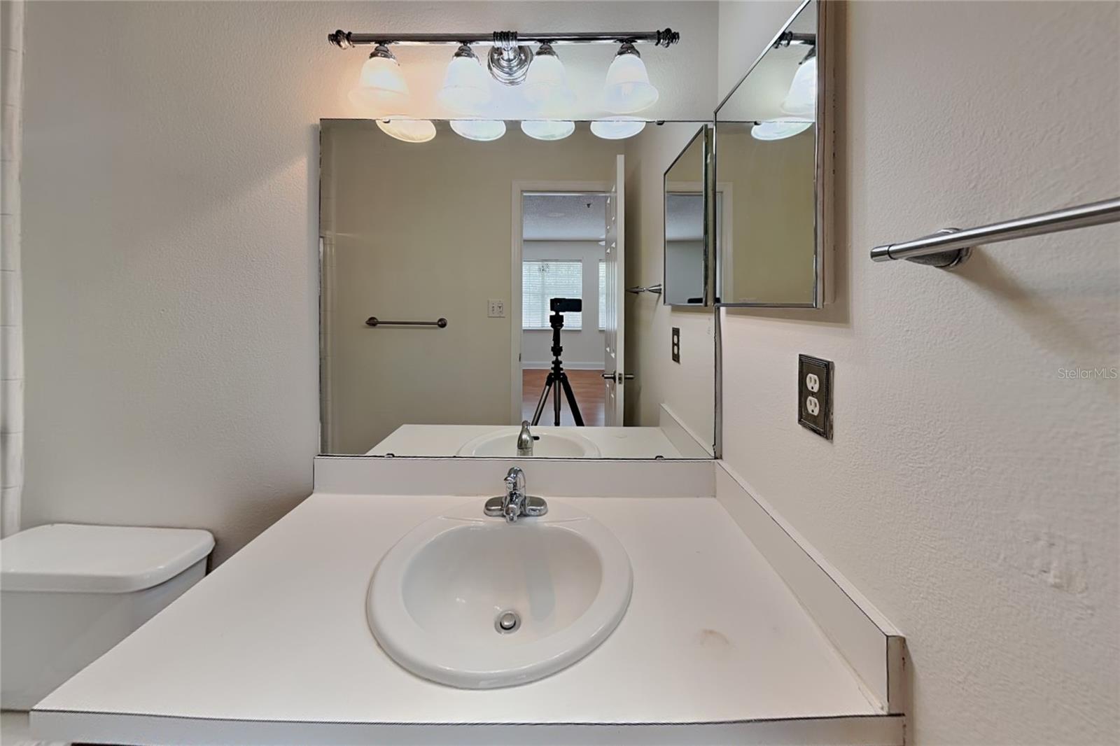 685 Scarlet Oak Cir #109 Property Photo 10