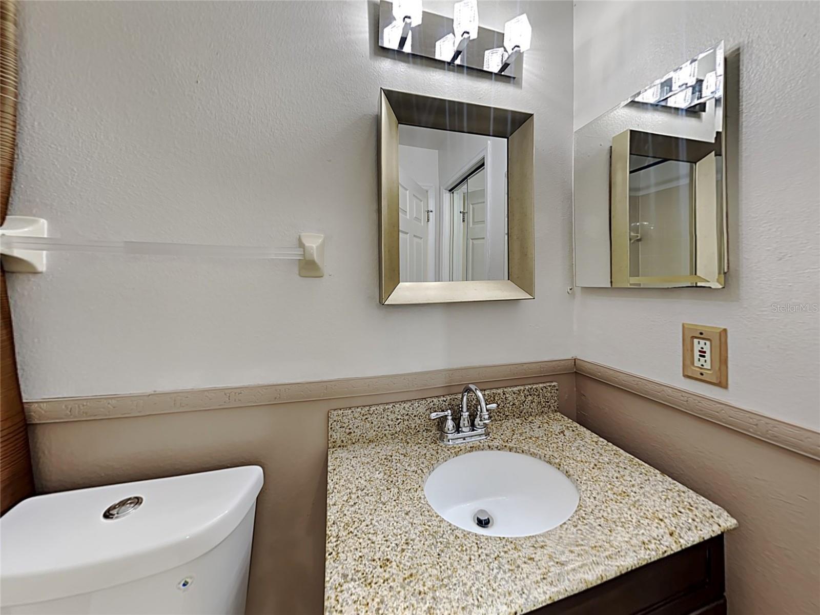 728 Hardwood Cir Property Photo 17
