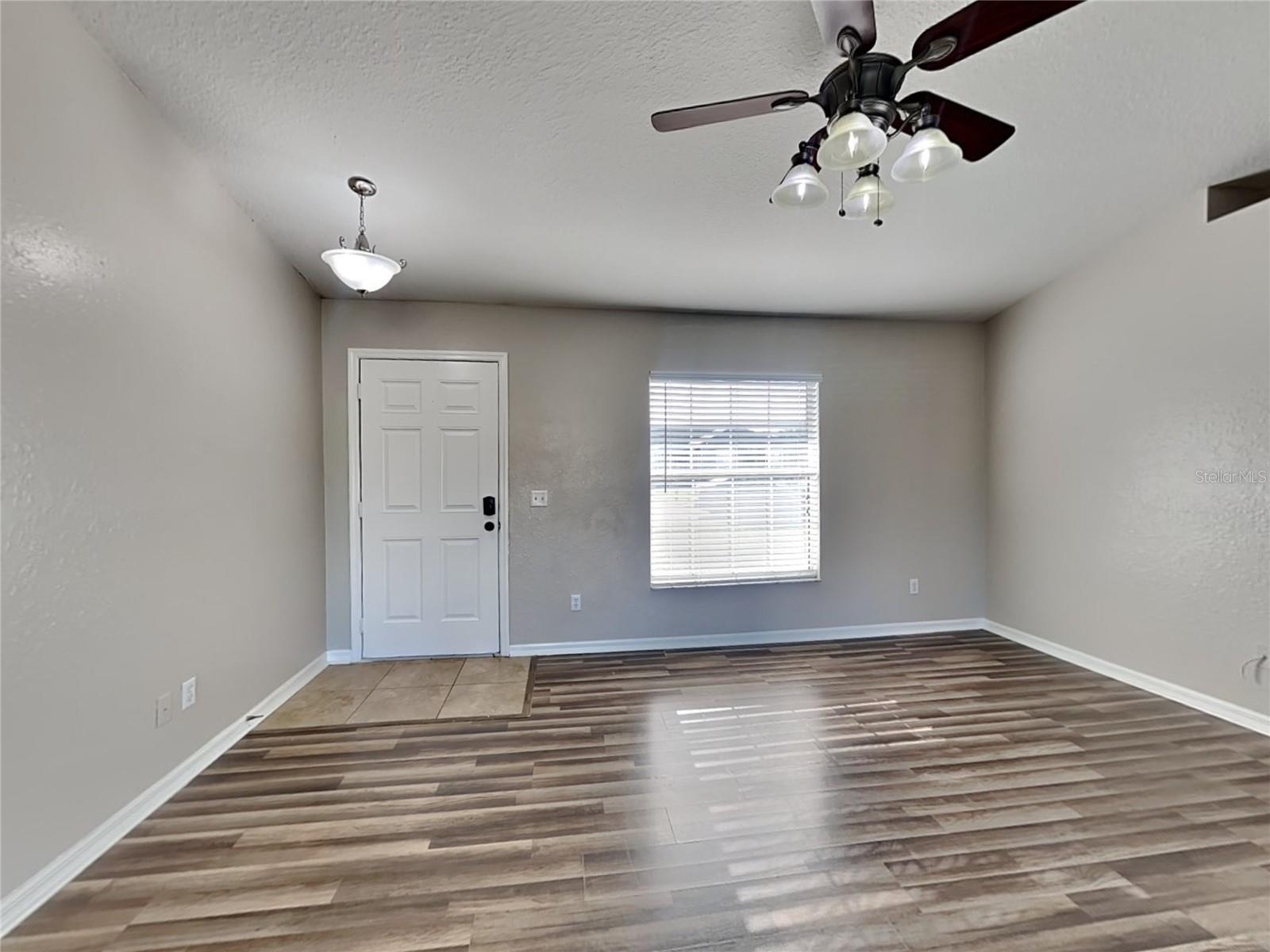 247 Lake Eloise Pointe Blvd Property Photo 3