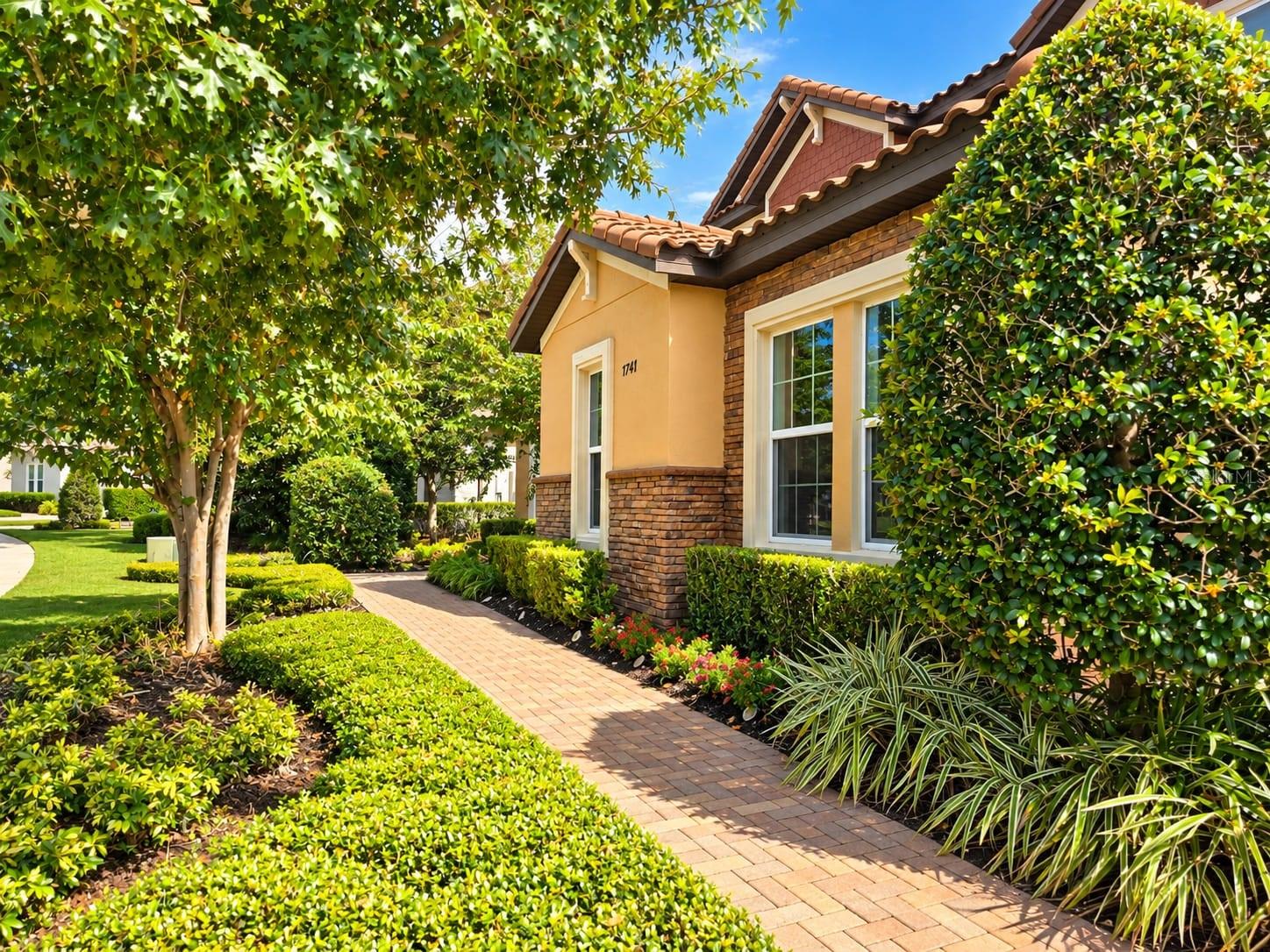 7747 Green Mountain Way Property Photo 3