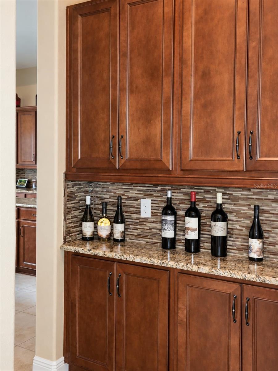 7747 Green Mountain Way Property Photo 6