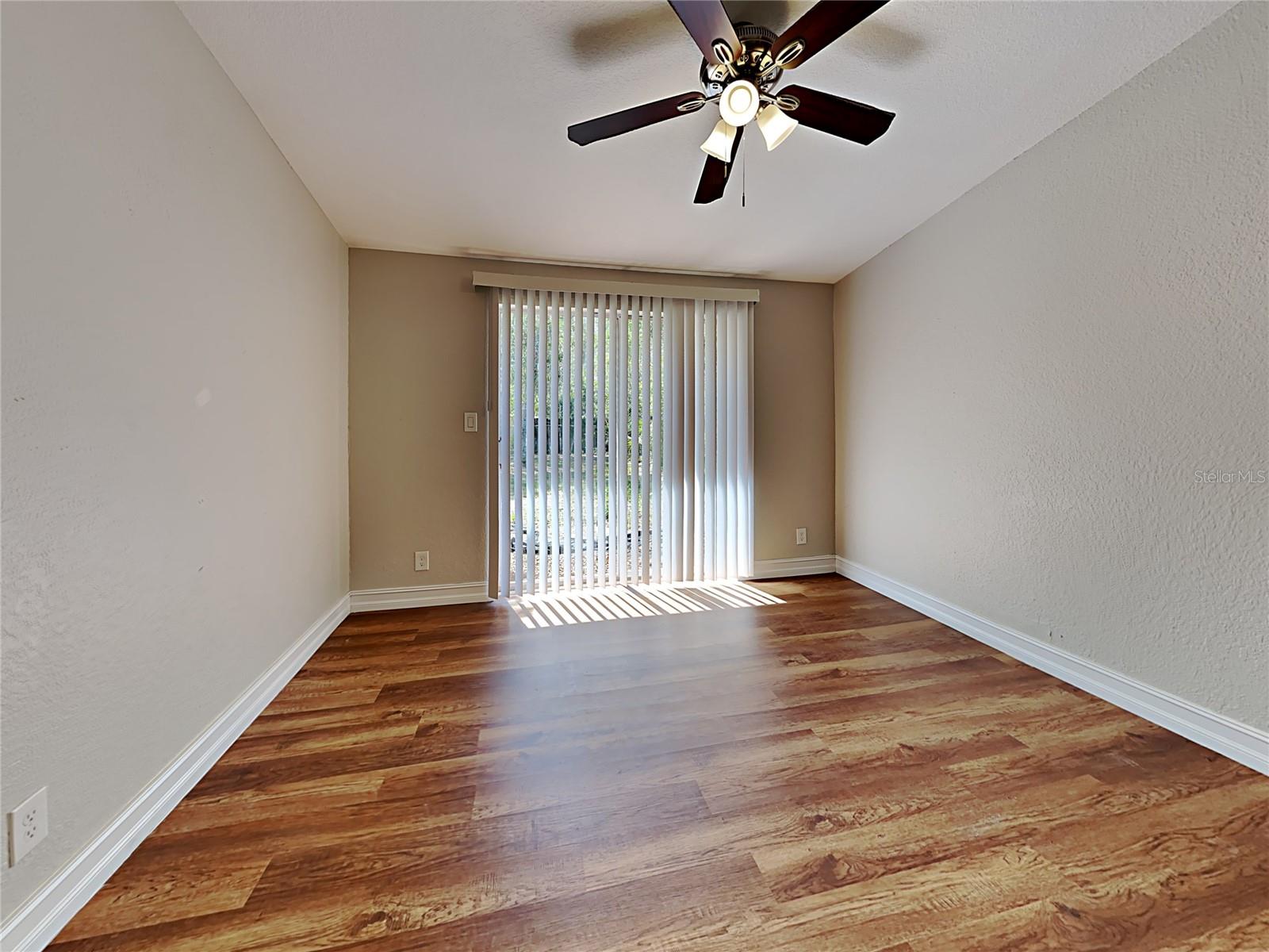 13426 Tyringham St Property Photo 9