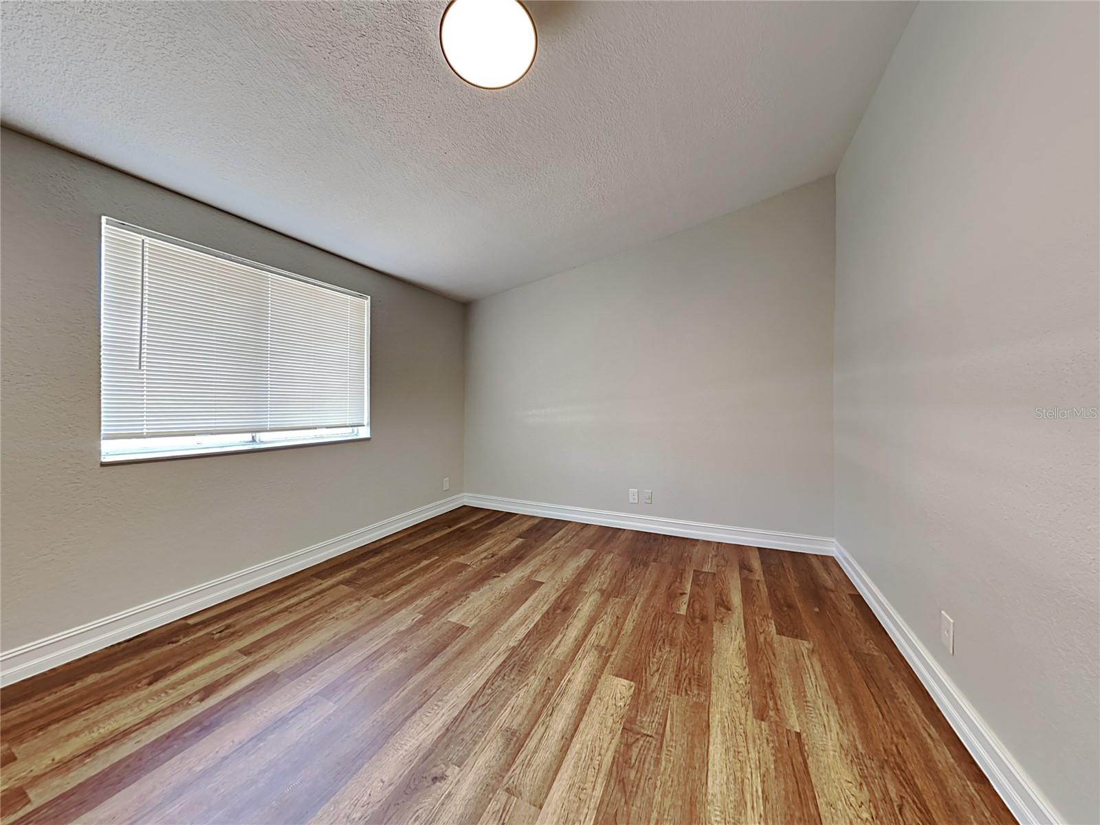 13426 Tyringham St Property Photo 12