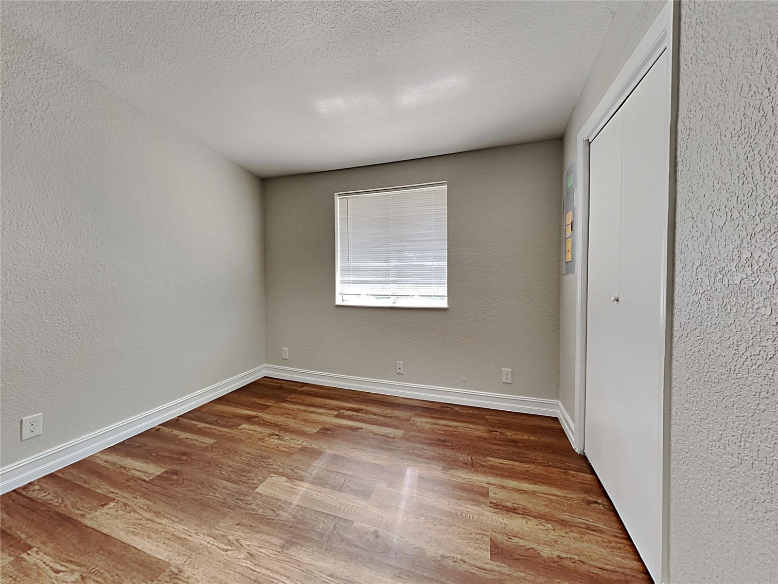 13426 Tyringham St Property Photo 14