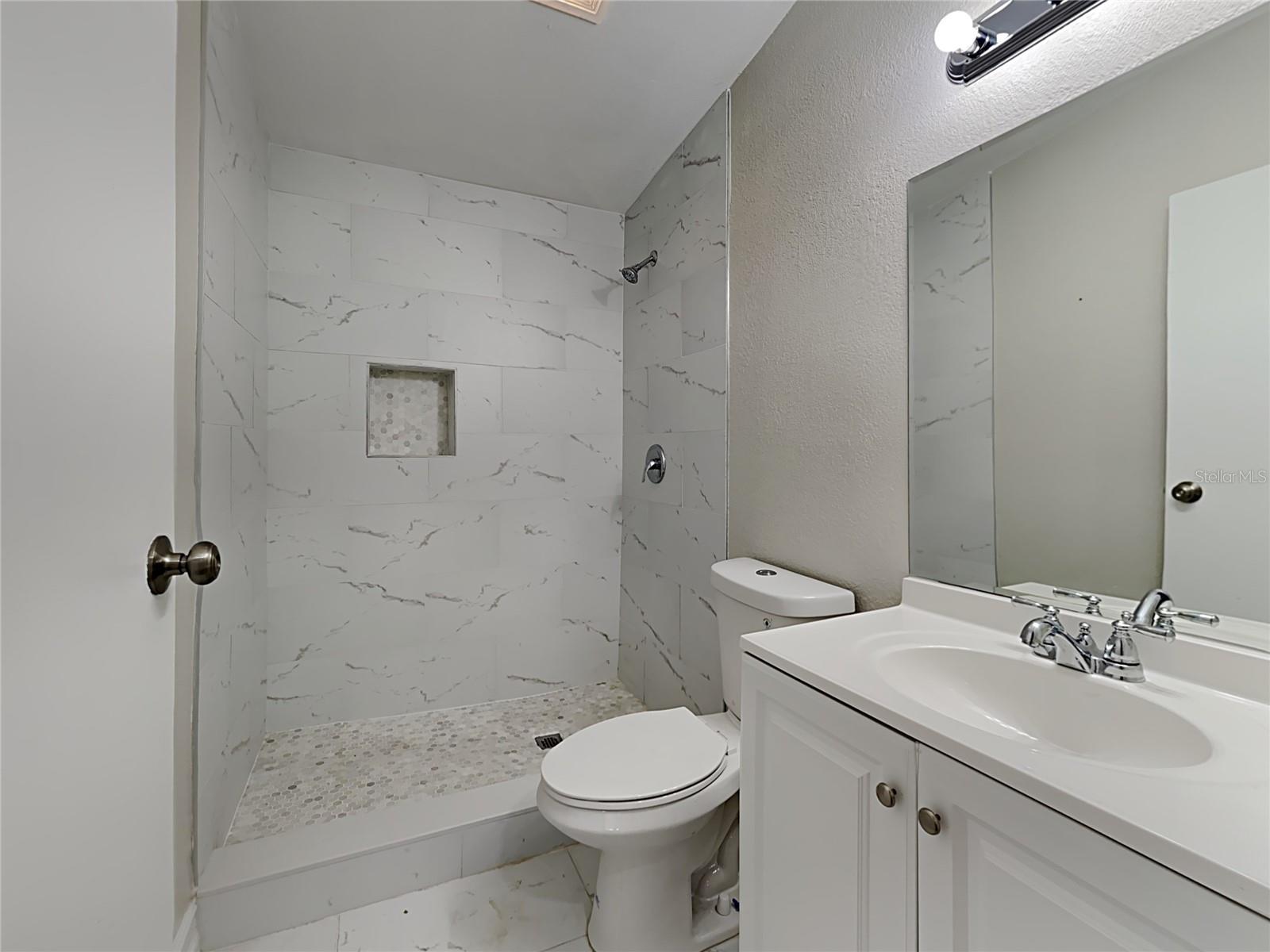 13426 Tyringham St Property Photo 16