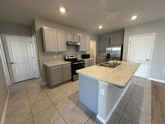 1448 Berry Ln Property Photo 3