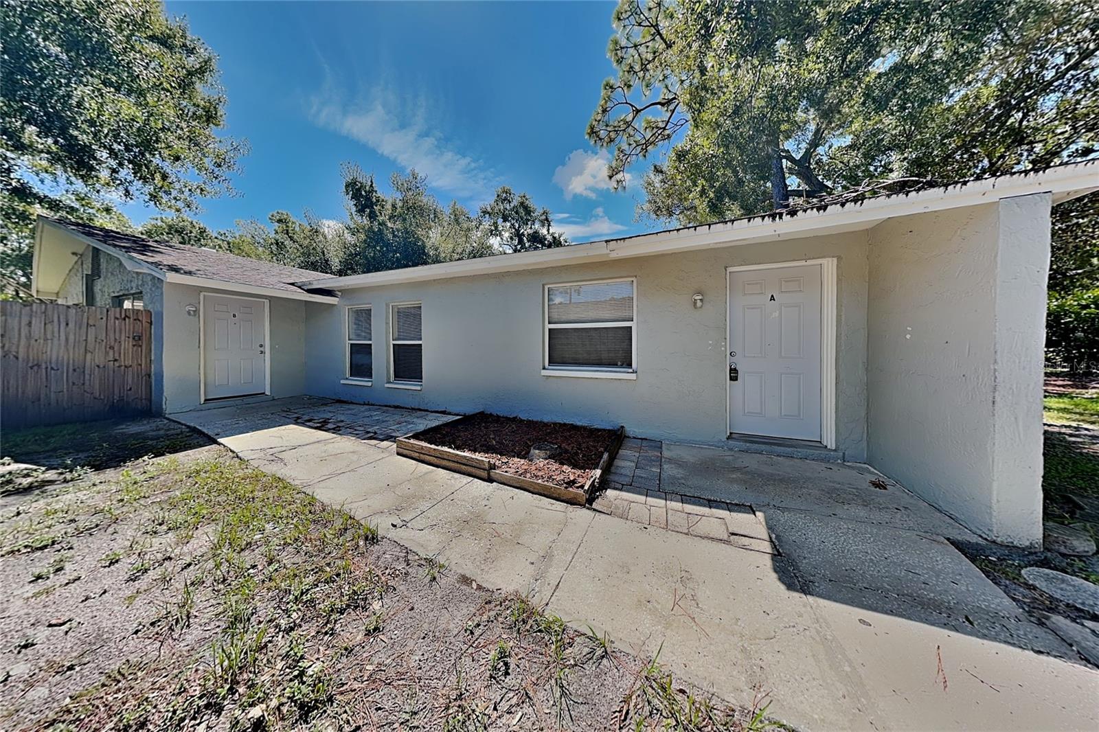 15117 Avalon Ave #a Property Photo 2