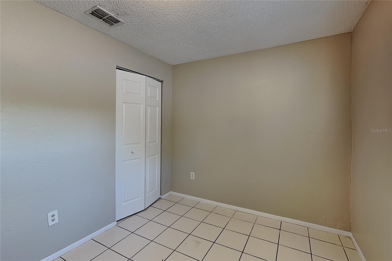 15117 Avalon Ave #a Property Photo 7