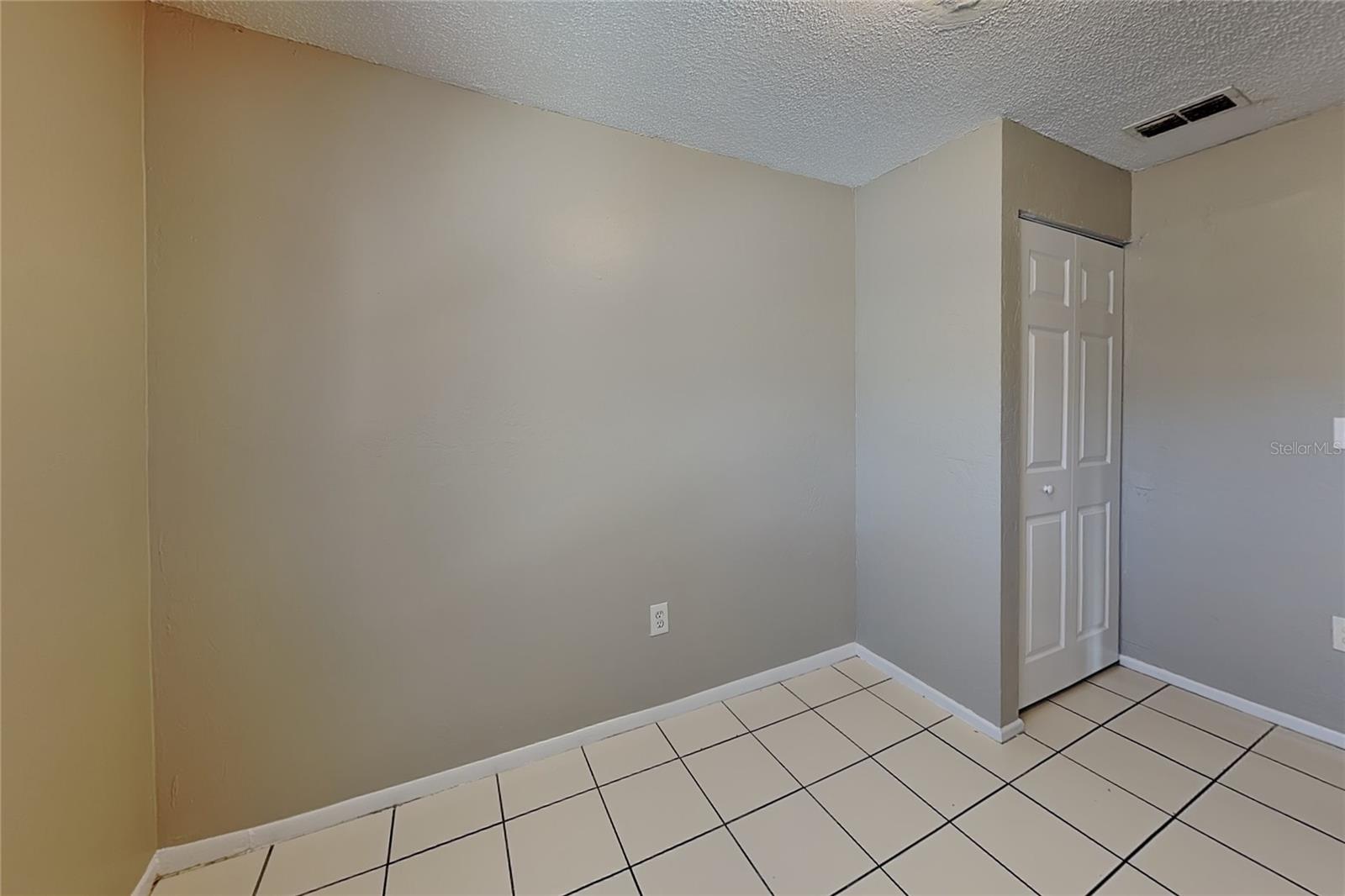15117 Avalon Ave #a Property Photo 12