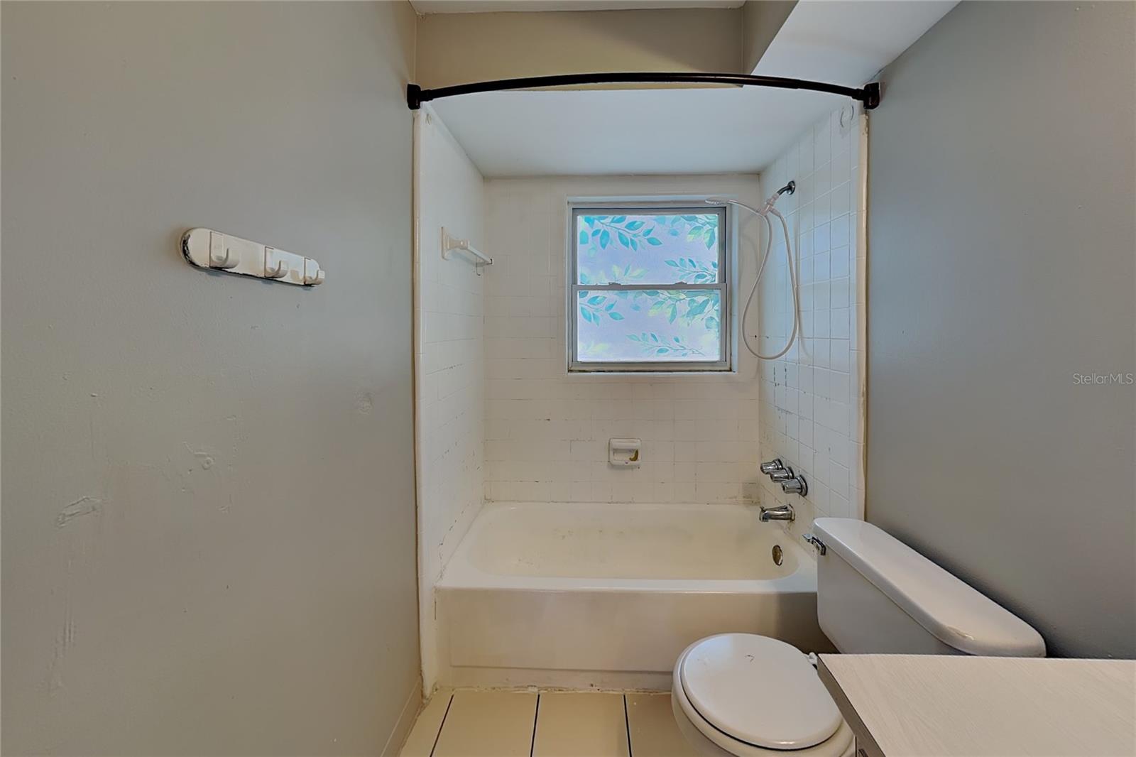 15117 Avalon Ave #a Property Photo 13