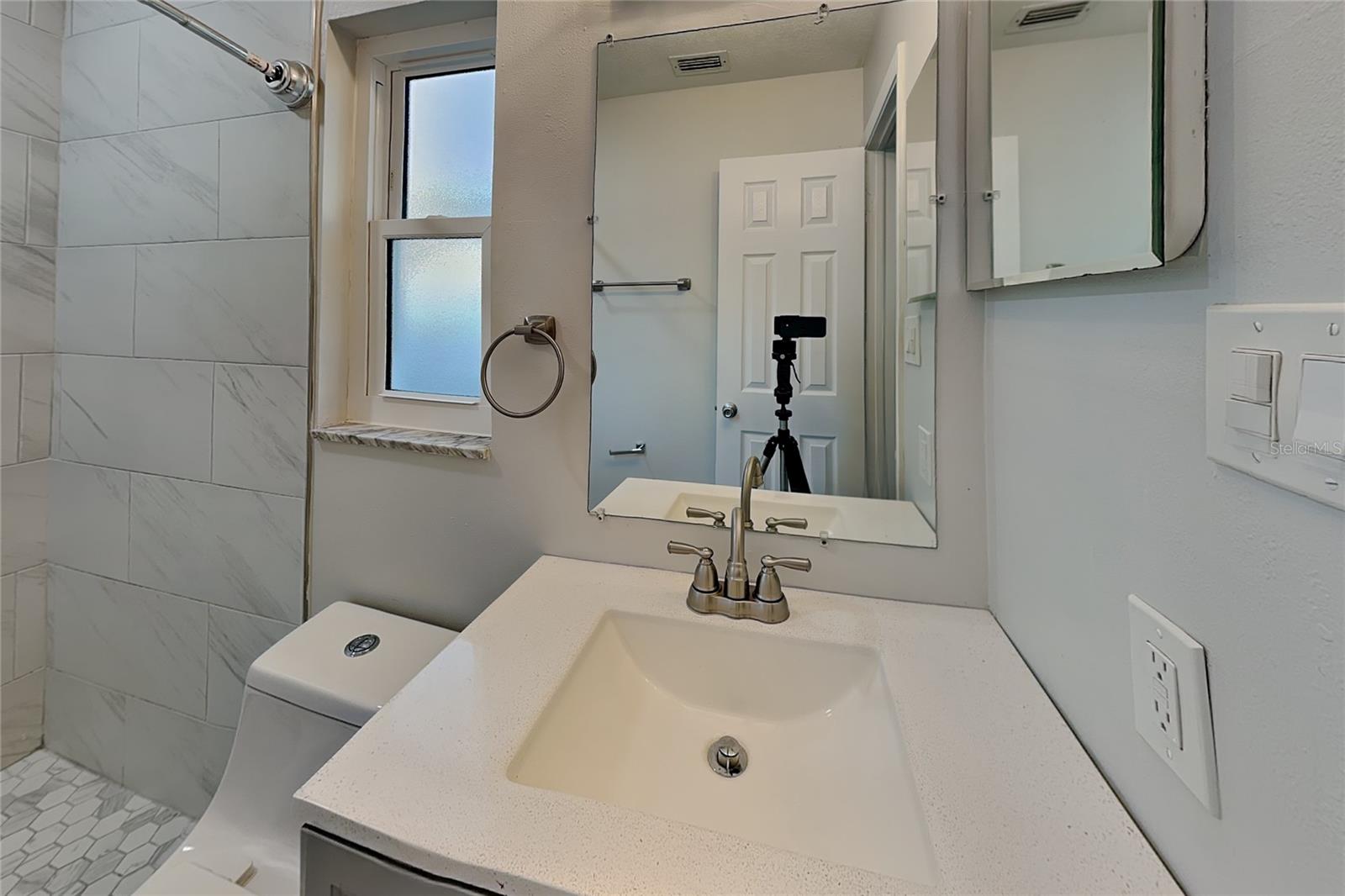 3619 W Cass St #a Property Photo 9