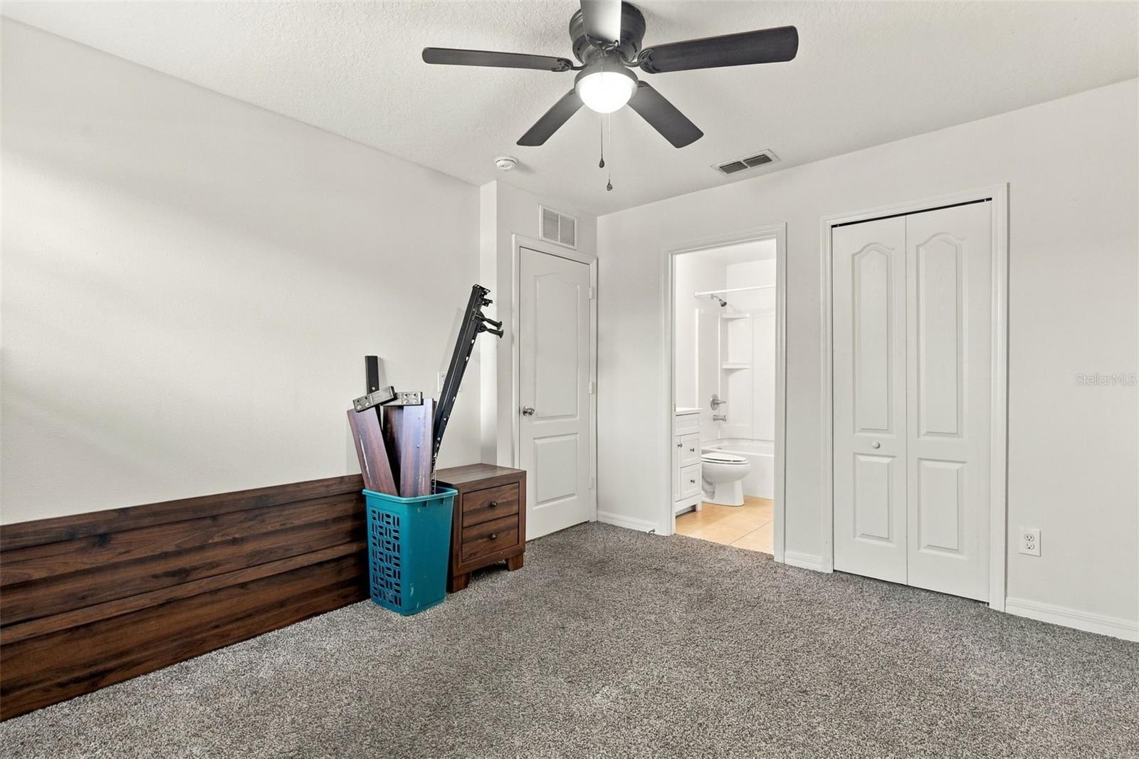 6431 Windsor Lakes Cir Property Photo 13