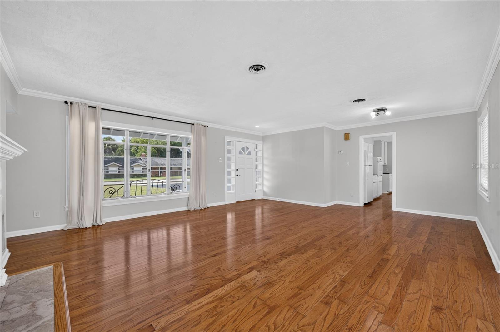 200 Seneca Trl Property Photo 4