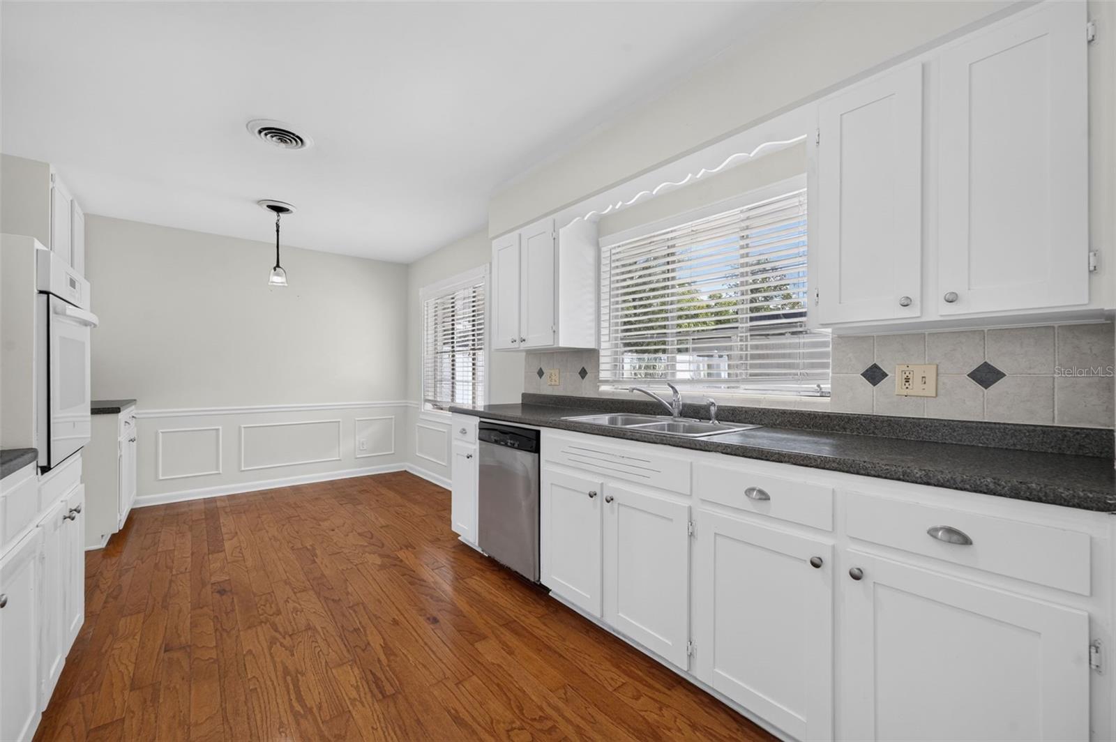 200 Seneca Trl Property Photo 12