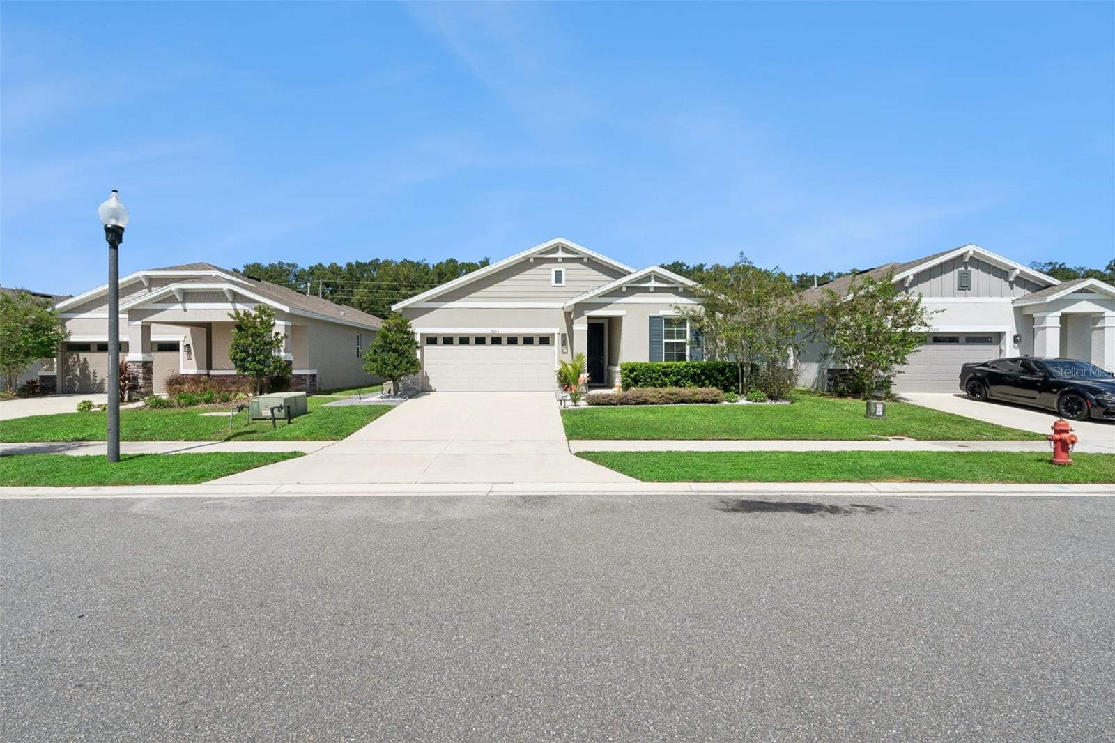 5204 Meadow Song Dr Property Photo 3