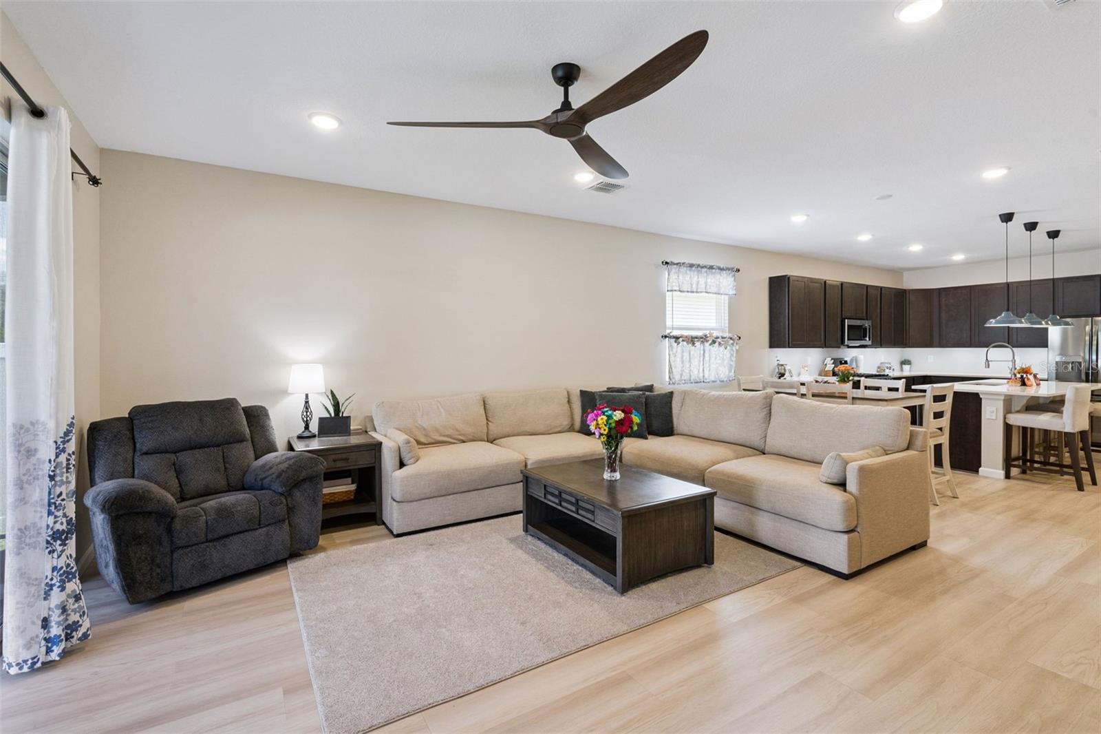 5204 Meadow Song Dr Property Photo 13