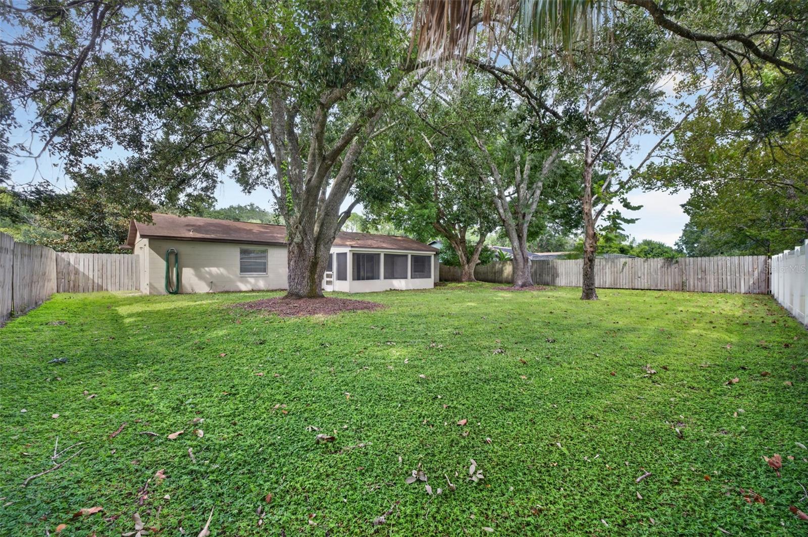 615 Pearl Rd Property Photo 4