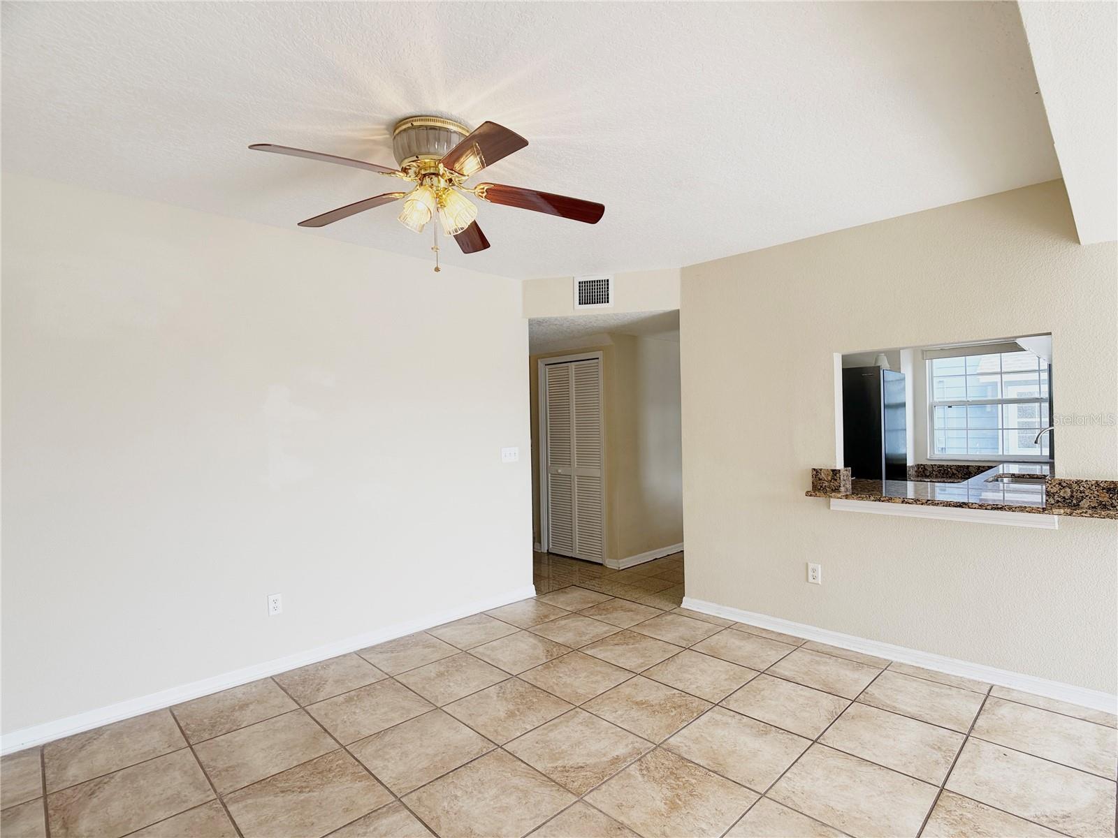 133 Mango Dr #unit B Property Photo 6